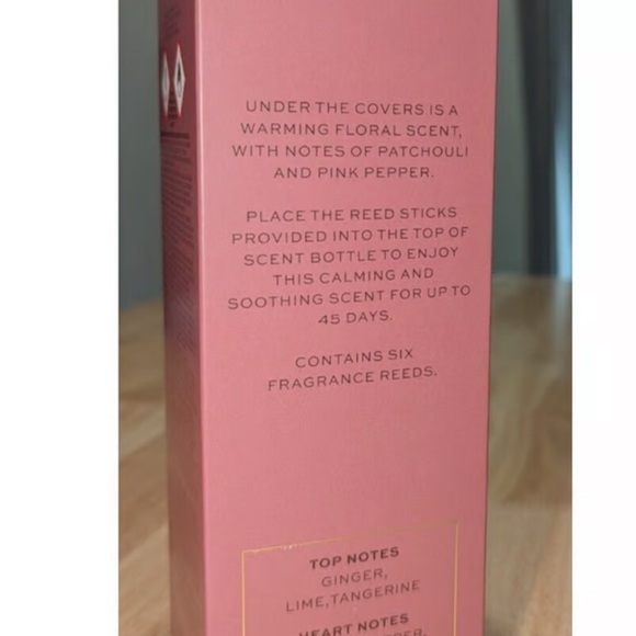 Revolution Pink Reed Diffuser - Picture 4 of 5